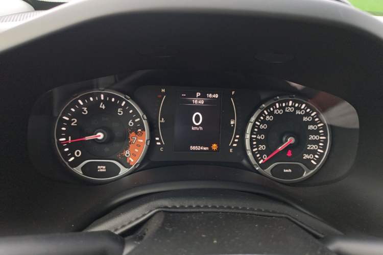 Used Jeep Renegade 2017 180T Automatic Jingneng Edition Instrument Cluster