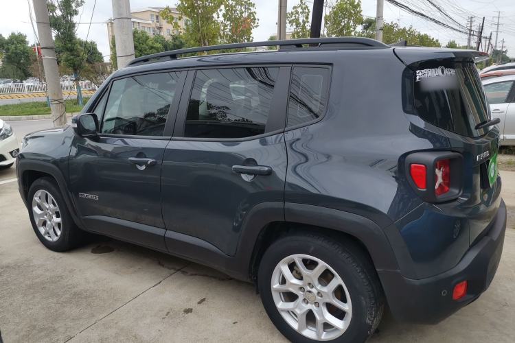 Used Jeep Renegade 2017 180T Automatic High-Energy Version Left Side