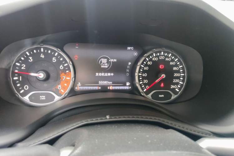 Used Jeep Renegade 2017 180TS Automatic All-Wheel Drive Versatile Edition Odometer Close Up