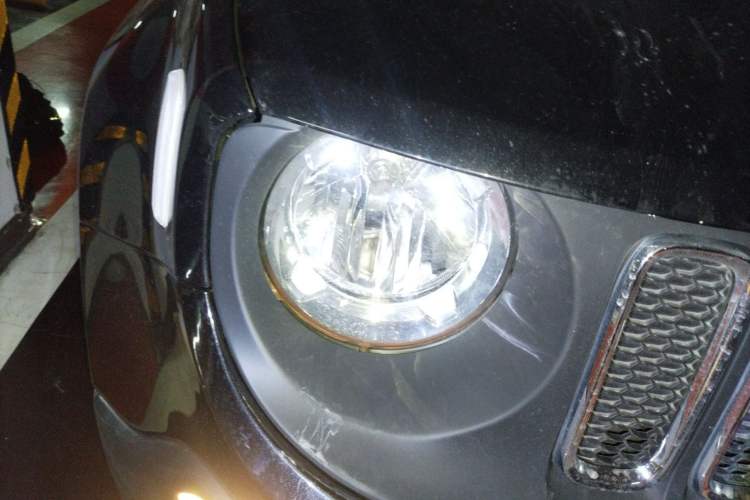 Used Jeep Renegade 2017 180T Automatic High-Energy Version Right Front Headlight