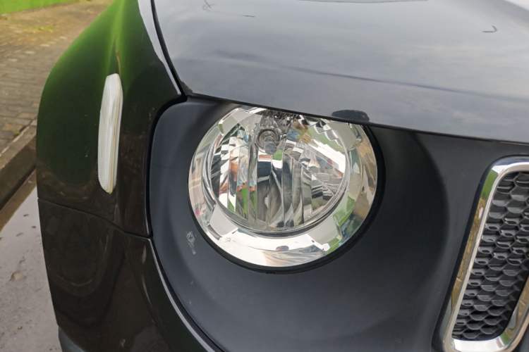 Used Jeep Renegade 2017 180T Automatic Jingneng Edition Right Front Headlight