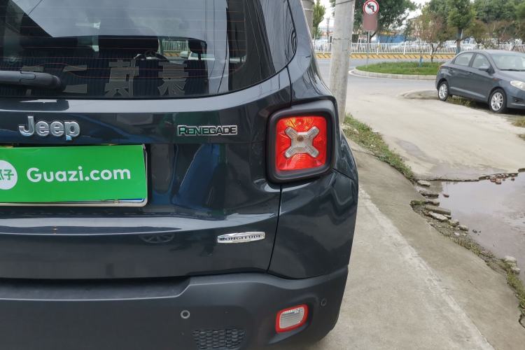 Used Jeep Renegade 2017 180T Automatic High-Energy Version Right Rear Taillight
