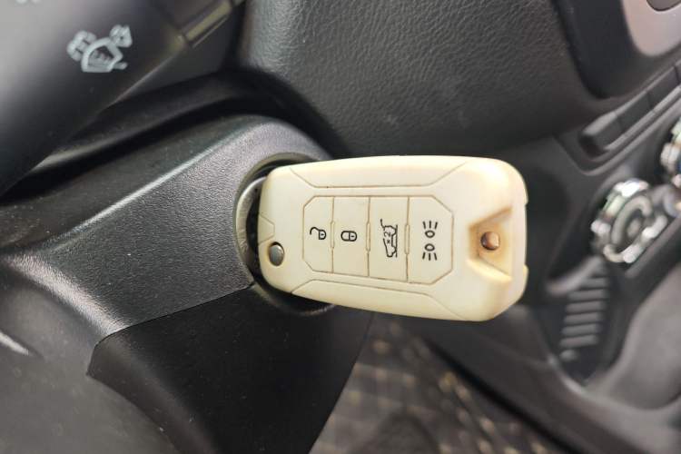 Used Jeep Renegade 2017 180T Automatic High-Energy Version Vehicle Key