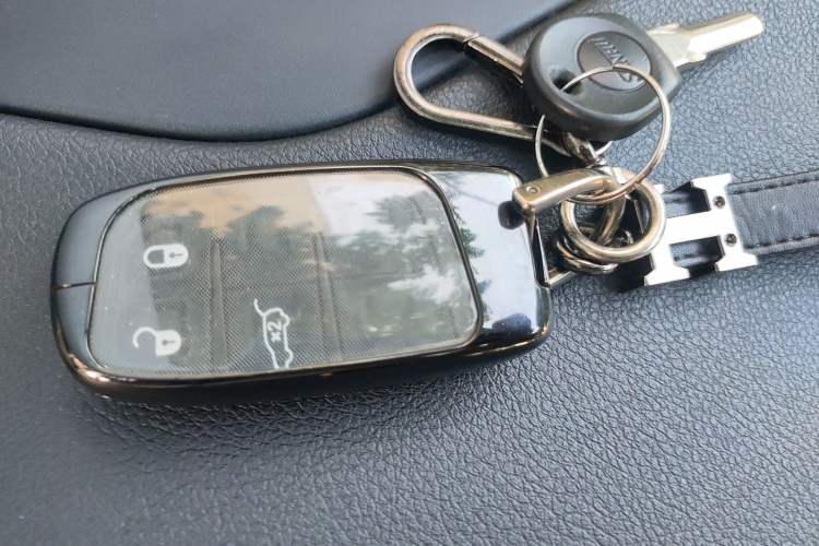 Used Jeep Renegade 2017 180T Automatic Jingneng Edition Vehicle Key