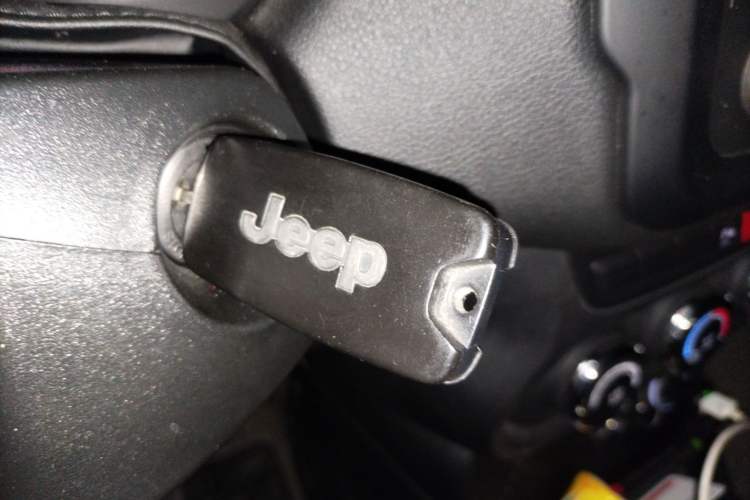Used Jeep Renegade 2017 180T Automatic High-Energy Version Vehicle Key