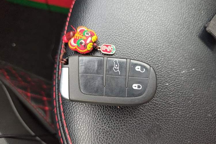 Used Jeep Renegade 2017 180T Automatic Jingneng Edition Vehicle Key