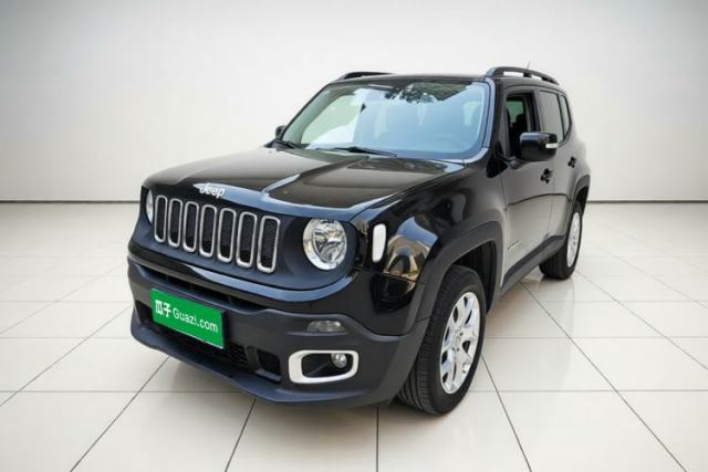 Jeep Renegade 2017 180TS Automatic Four-Wheel Drive Superior Edition مستعملة
