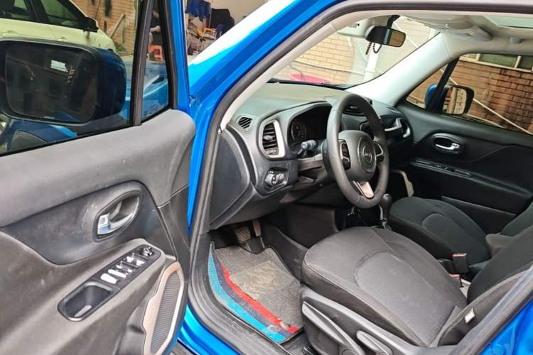 Used Jeep Renegade 2017 180T Automatic Jingneng Edition Driver Seat