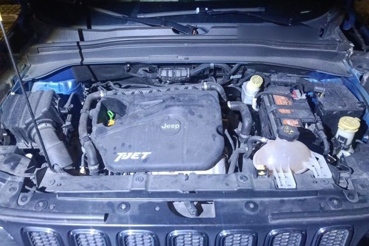 Used Jeep Renegade 2017 180T Automatic High-Energy Version Engine Bay