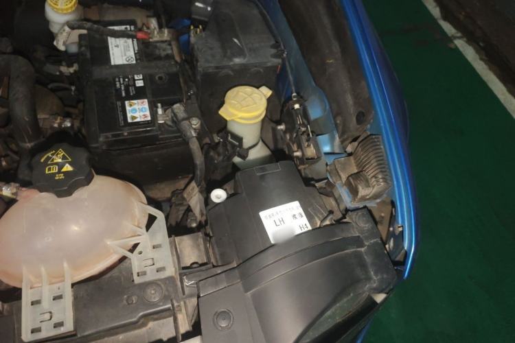 Used Jeep Renegade 2017 180T Automatic High-Energy Version Engine Bay Left