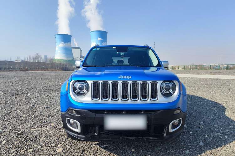 Used Jeep Renegade 2017 180TS Automatic All-Wheel Drive Versatile Edition Exterior 5