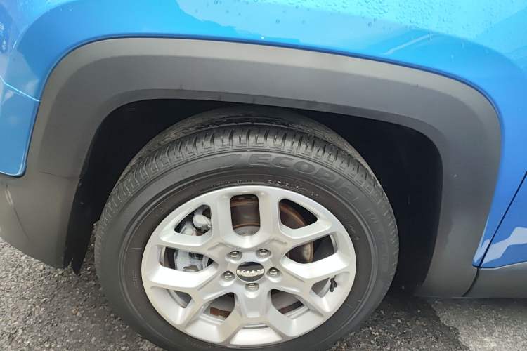 Used Jeep Renegade 2017 180T Automatic Jingneng Edition Exterior 7