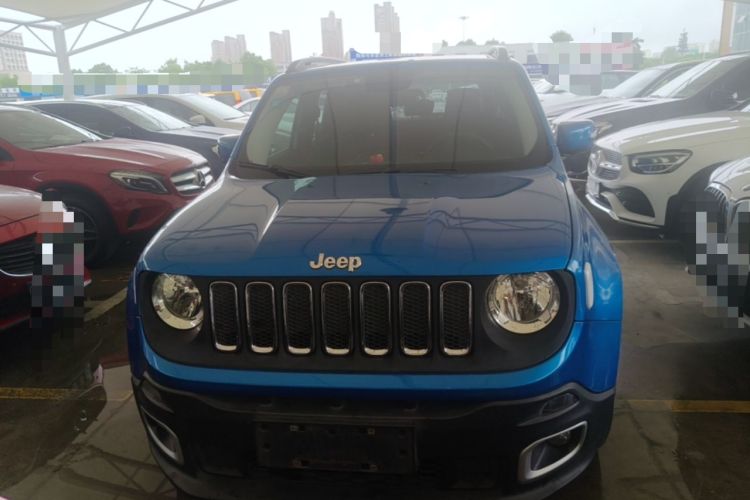 Used Jeep Renegade 2017 180T Automatic High-Energy Version Front