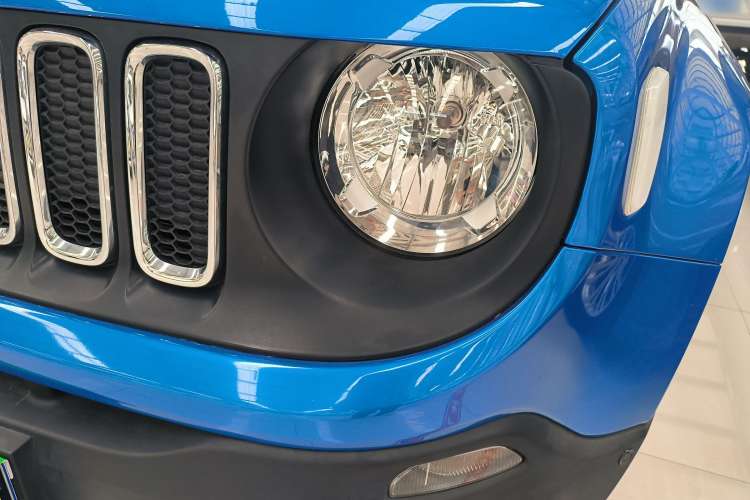 Used Jeep Renegade 2017 180T Automatic High-Energy Version Left Front Headlight