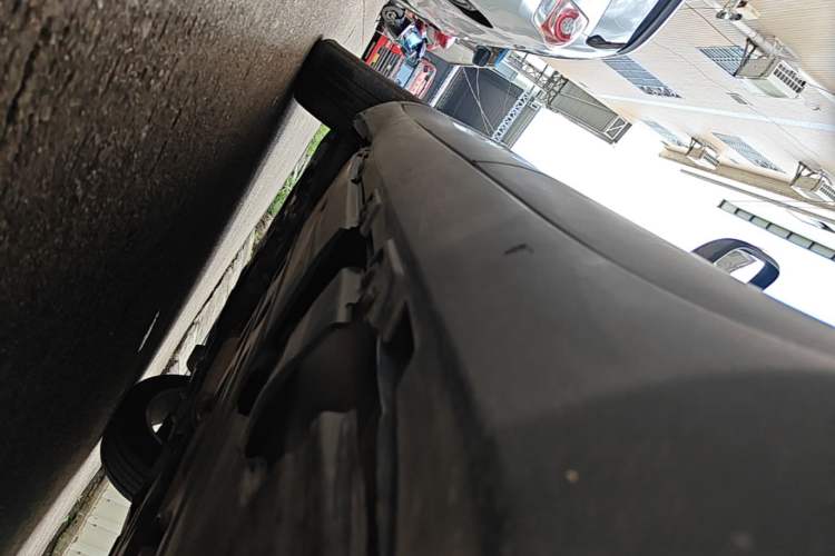 Used Jeep Renegade 2017 180T Automatic High-Energy Version Left Side Sill