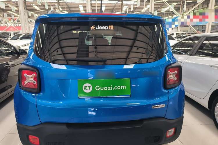 Used Jeep Renegade 2017 180T Automatic High-Energy Version Rear