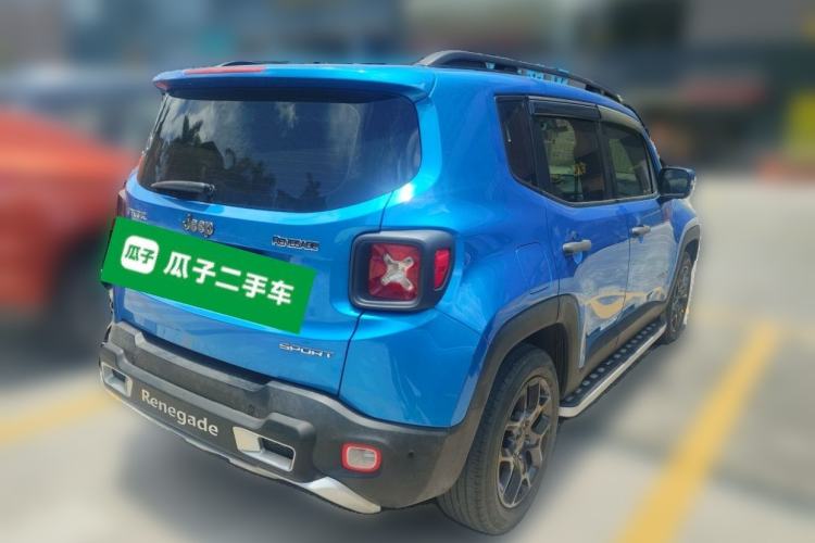 Used Jeep Renegade 2017 180T Automatic Kinetic Edition+ Rear Right 45 Deg