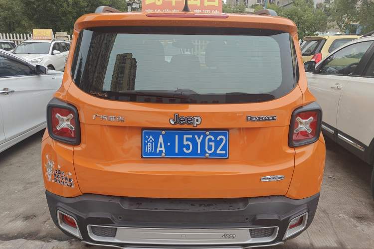 Used Jeep Renegade 2017 180T Automatic Jingneng Edition Exterior 4