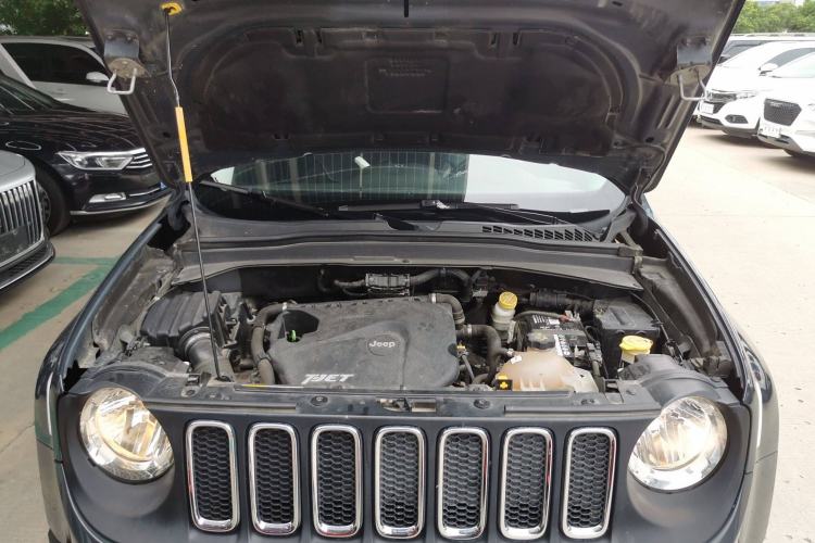 Used Jeep Renegade 2017 180T Automatic Jingneng Edition Engine Bay