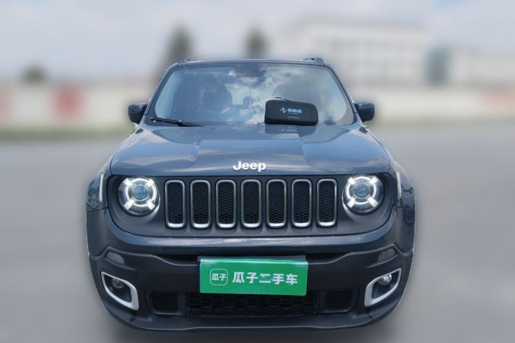 Used Jeep Renegade 2017 180T Automatic High-Energy Version Front