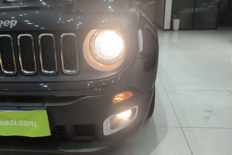 Used Jeep Renegade 2017 180T Automatic High-Energy Version Left Front Headlight