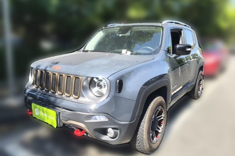 Used Jeep Renegade 2017 180TS Automatic All-Wheel Drive Versatile Edition Guazi used car, China used car export, Used car for sale, Used cars, Cheapest cars for sale