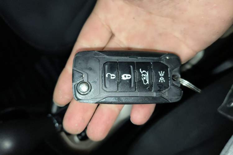 Used Jeep Renegade 2017 180T Automatic High-Energy Version Vehicle Key