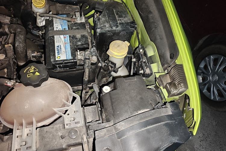 Used Jeep Renegade 2017 180T Automatic High-Energy Version Engine Bay Left