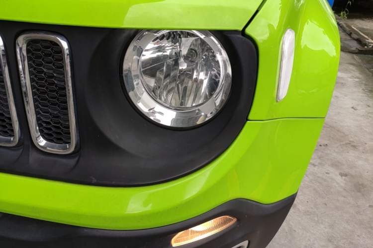 Used Jeep Renegade 2017 180T Automatic High-Energy Version Left Front Headlight