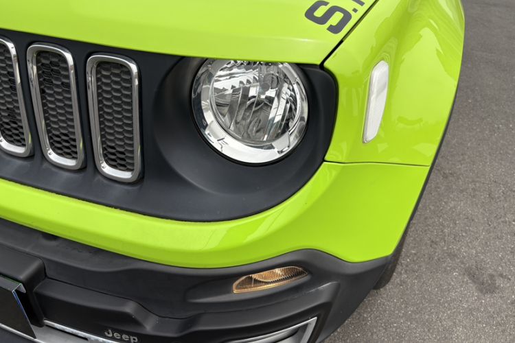 Used Jeep Renegade 2017 180T Automatic High-Energy Version Left Front Headlight