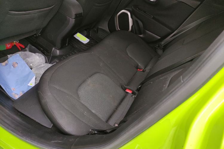 Used Jeep Renegade 2017 180T Automatic High-Energy Version Left Rear Seat