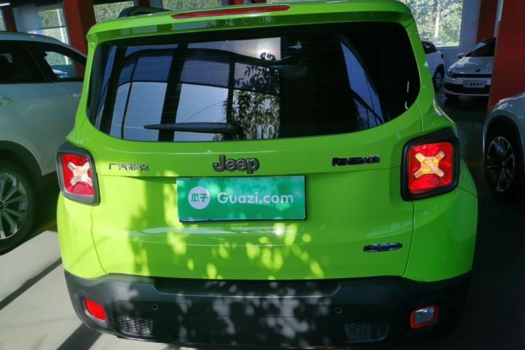 Used Jeep Renegade 2017 180T Automatic High-Energy Version Rear