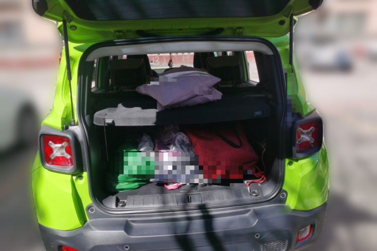 Used Jeep Renegade 2017 180T Automatic High-Energy Version Trunk
