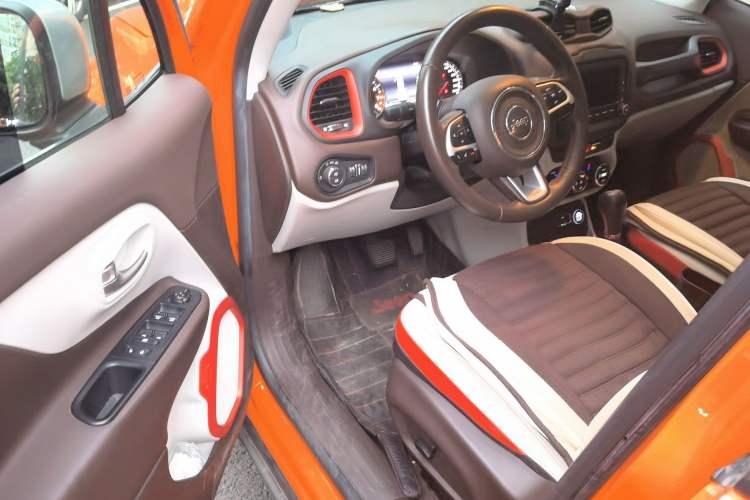 Used Jeep Renegade 2017 180T Automatic Smart Version Driver Seat