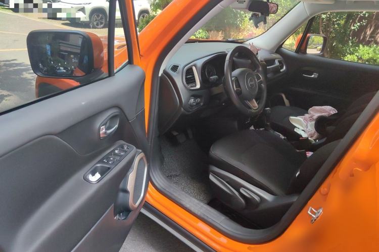 Used Jeep Renegade 2017 180T Automatic Jingneng Edition Driver Seat
