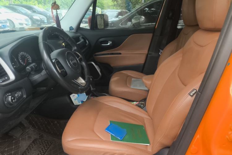 Used Jeep Renegade 2017 180T Automatic Jingneng Edition Driver Seat
