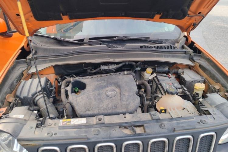 Used Jeep Renegade 2017 180T Automatic Jingneng Edition Engine Bay
