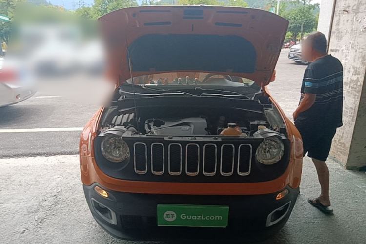 Used Jeep Renegade 2017 180T Automatic High-Energy Version Engine Bay