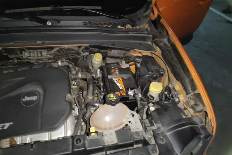 Used Jeep Renegade 2017 180T Automatic High-Energy Version Engine Bay Left