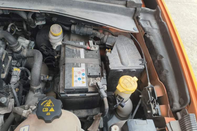 Used Jeep Renegade 2017 180T Automatic High-Energy Version Engine Bay Left