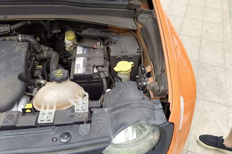 Used Jeep Renegade 2017 180T Automatic High-Energy Version Engine Bay Left