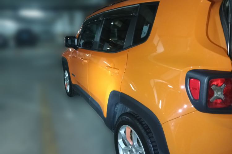 Used Jeep Renegade 2017 180T Automatic Jingneng Edition Exterior 3