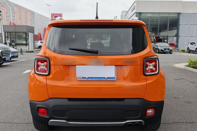 Used Jeep Renegade 2017 180T Automatic Smart Version Exterior 4