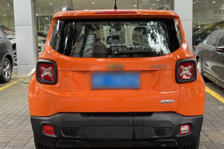 Used Jeep Renegade 2017 180T Automatic Jingneng Edition Exterior 4
