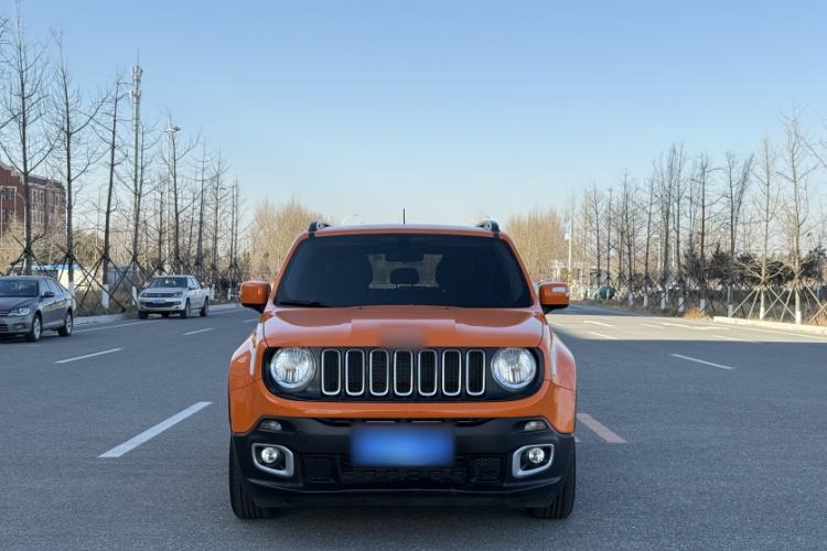 Used Jeep Renegade 2017 180T Automatic High-Energy Version Exterior 4