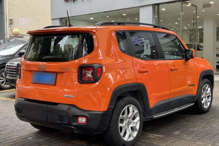Used Jeep Renegade 2017 180T Automatic Jingneng Edition Exterior 5