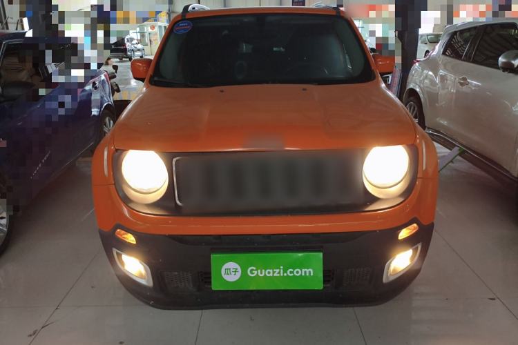 Used Jeep Renegade 2017 180T Automatic High-Energy Version Front