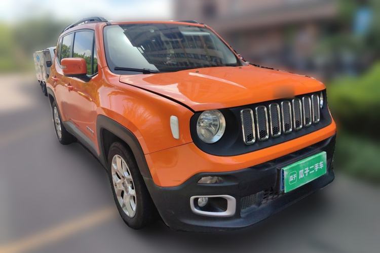 Used Jeep Renegade 2017 180T Automatic Jingneng Edition Front Right 45 Deg