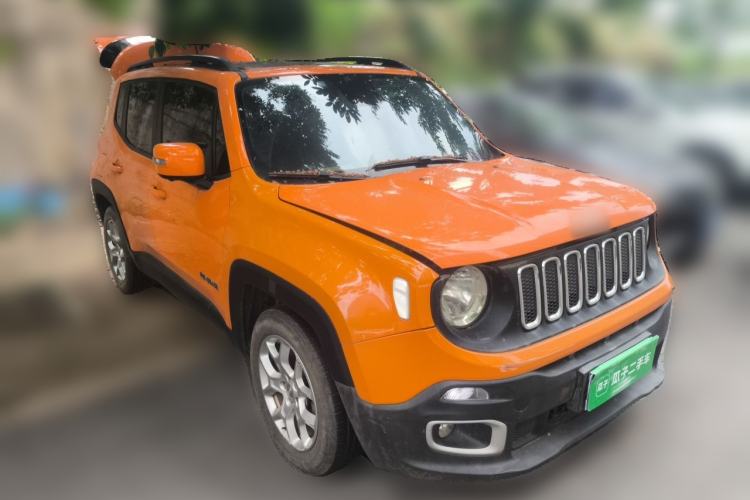 Used Jeep Renegade 2017 180T Automatic Jingneng Edition Front Right 45 Deg