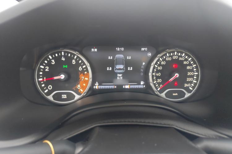 Used Jeep Renegade 2017 180T Automatic Smart Version Instrument Cluster